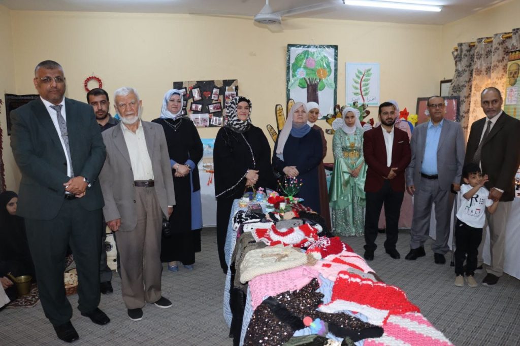 الخابوري تزور معرض ثانوية نينوى الإقرائية للبنات
