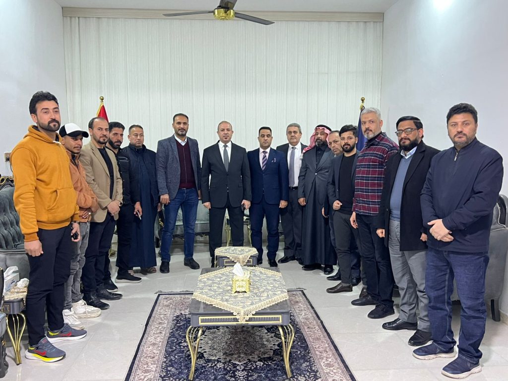 زار القيادي في حزب السيادة المهندس سيف العسافي مقر الحزب في قضاء الفلوجة