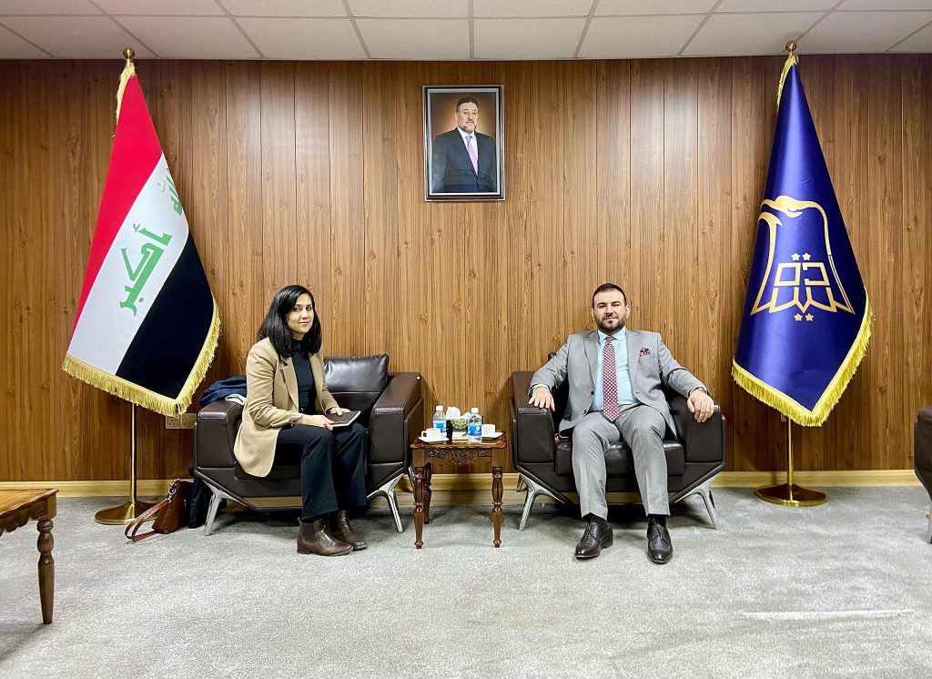 القيادي بالسيادة غيث الكربولي يلتقي مسؤولة ملف العراق في مجموعة الأزمات لبحث العفو العام