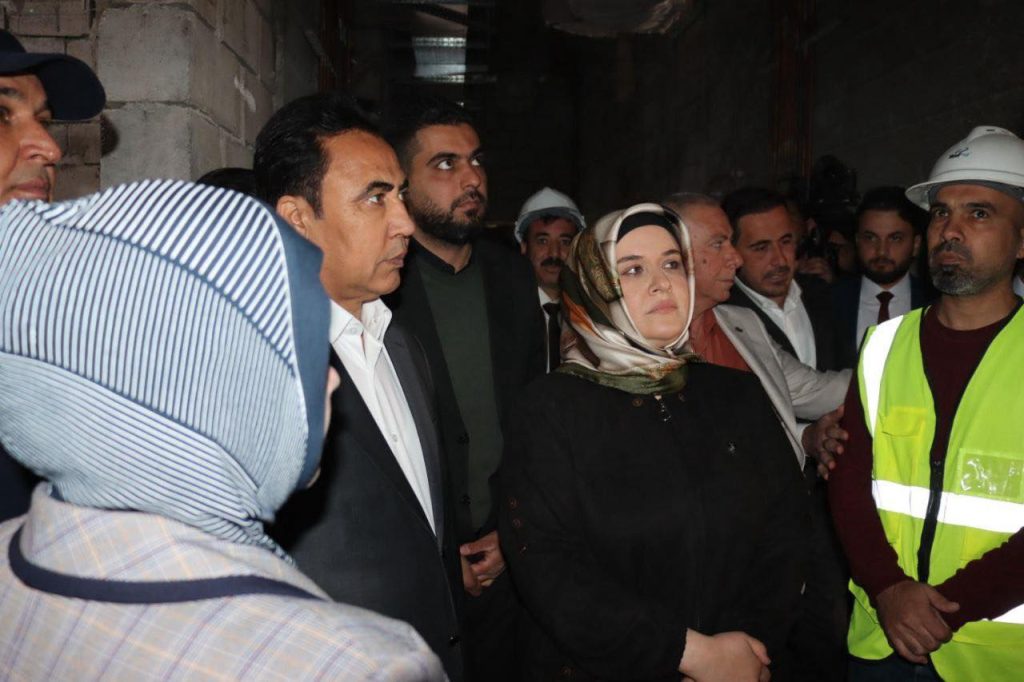 الخابوري تتفقد مجمع الخنساء الطبي وتؤكد أهمية تطوير القطاع الصحي في نينوى