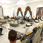 جانب من استقبال رئيس تحالف السيادة الشيخ خميس الخنجر شيوخ ووجهاء قبيلة دليم في محافظة ديالى