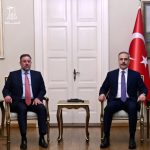 رئيس تحالف السيادة يلتقي وزير الخارجية التركي في إسطنبول