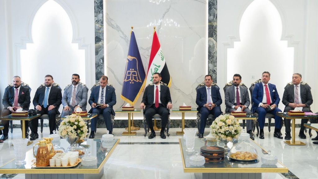 الشيخ سرمد الخنجر يلتقي مرشحي الانتخابات في بغداد