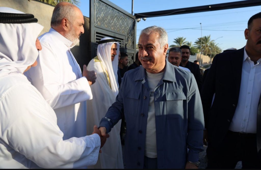 الدكتور خميس السعد يزور مكتب المرشح وقاص العاني في قضاء عنه