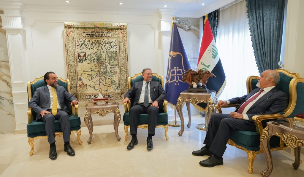 الشيخ خميس الخنجر يستقبل الحلبوسي ومشعان الجبوري لبحث الملفات الحقوقية والإنسانية وتعزيز وحدة المكون السني