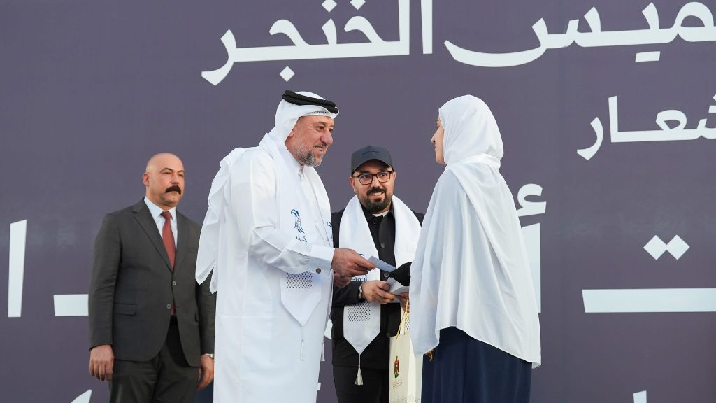 الشيخ خميس الخنجر يرعى الحفل المركزي لتخريج آلاف الطلبة من دورات القرآن الكريم في بغداد