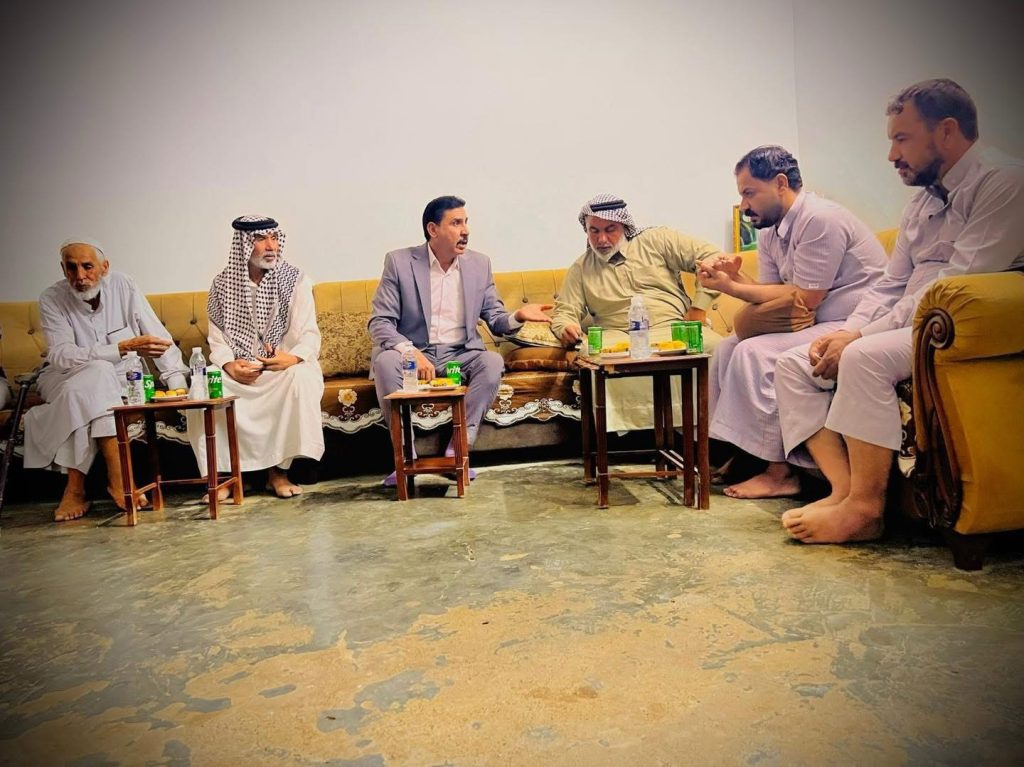 المرشح الأستاذ عبدالرزاق أحمد الملا جاسم يلتقي أولاد الحاج رمضان الحميد الملالي في حي الانتصا